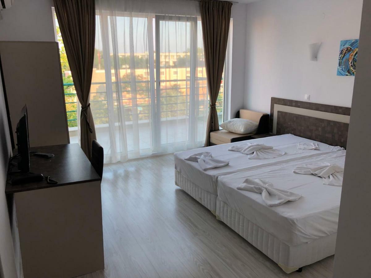 Hotel Palma Slântsjev Brjag Eksteriør bilde